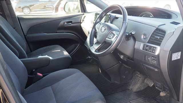2016 Toyota Estima Aeras