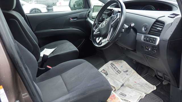 2016 Toyota Estima Aeras