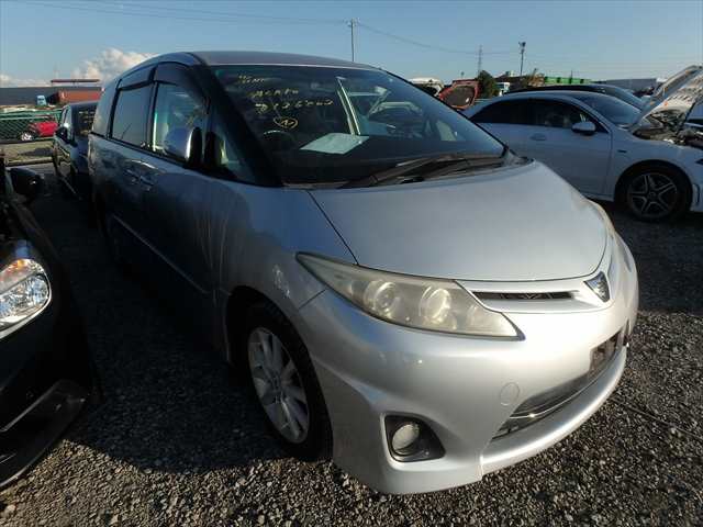 2011 Toyota Estima Aeras
