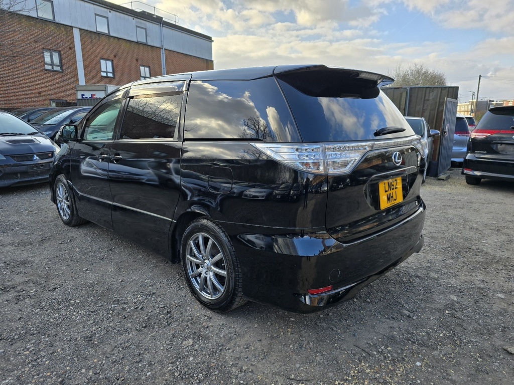 2013 Toyota Estima Aeras Premium