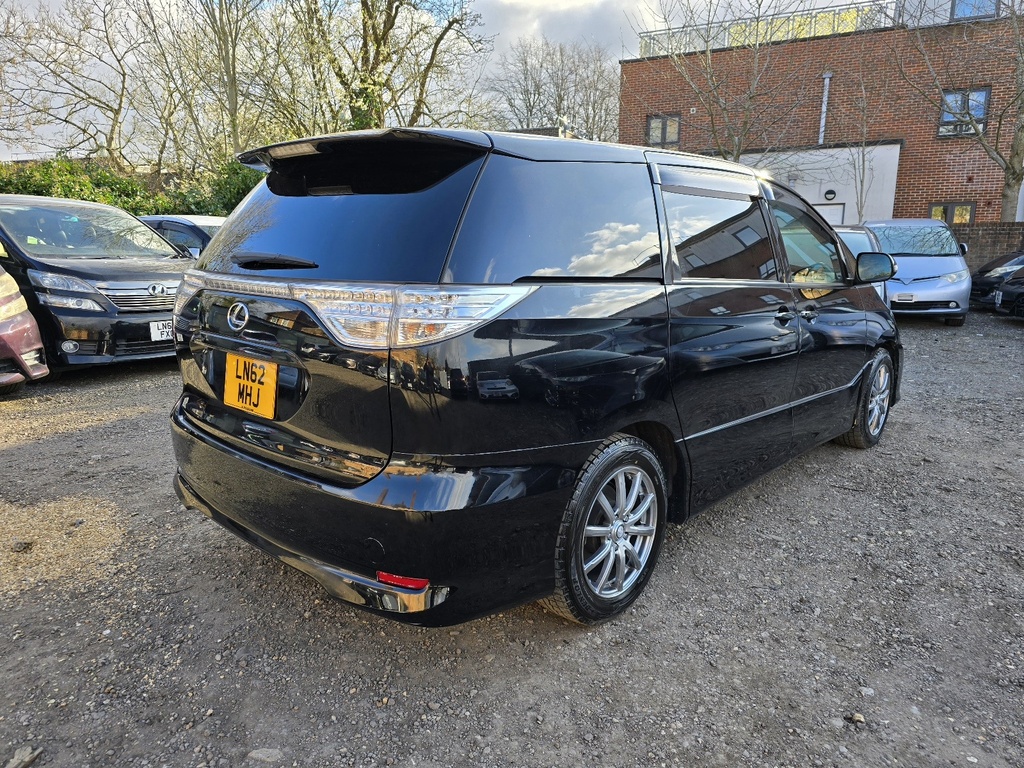 2013 Toyota Estima Aeras Premium