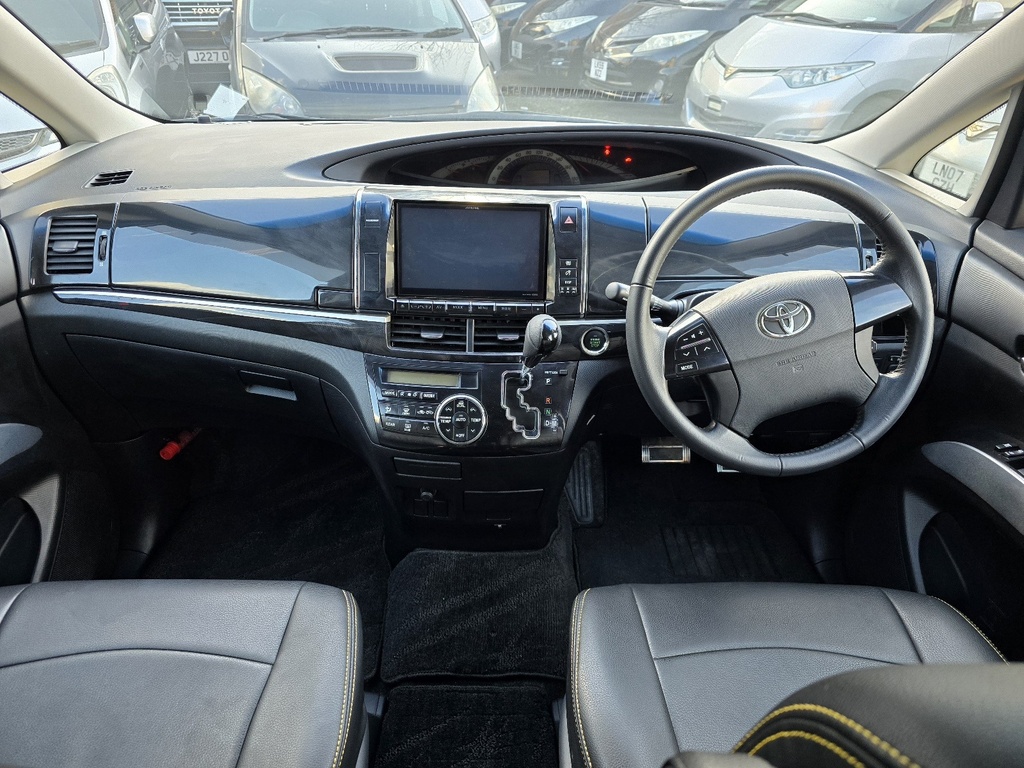 2013 Toyota Estima Aeras Premium