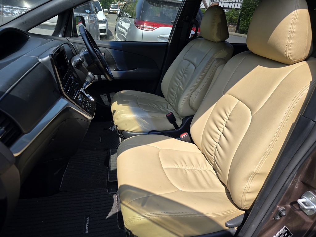 2016 Toyota Estima Aeras