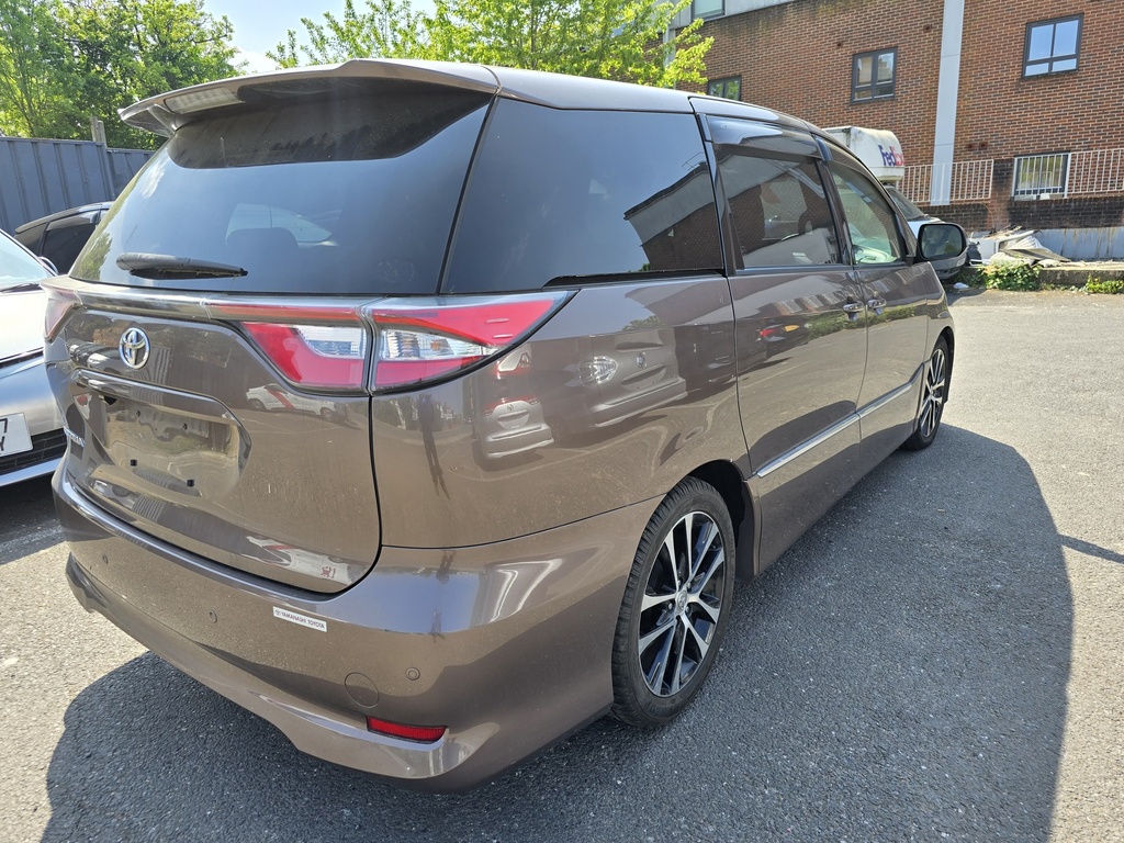 2016 Toyota Estima Aeras