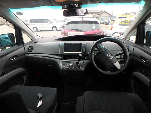 2011 Toyota Estima Aeras