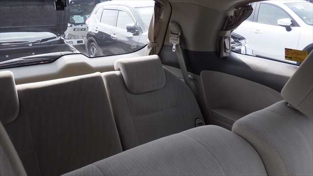 2011 Toyota Estima X
