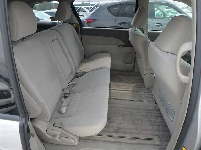2010 Toyota Estima X