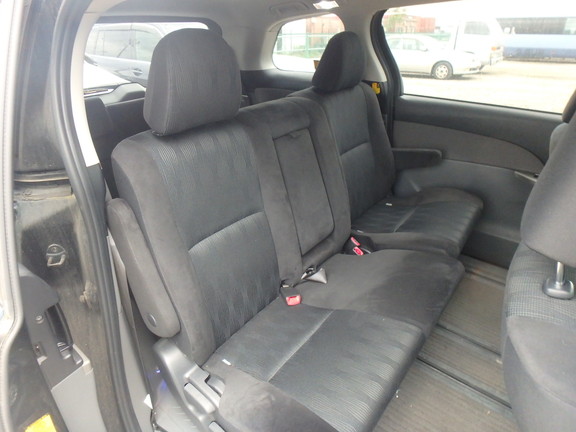 2010 Toyota Estima Aeras