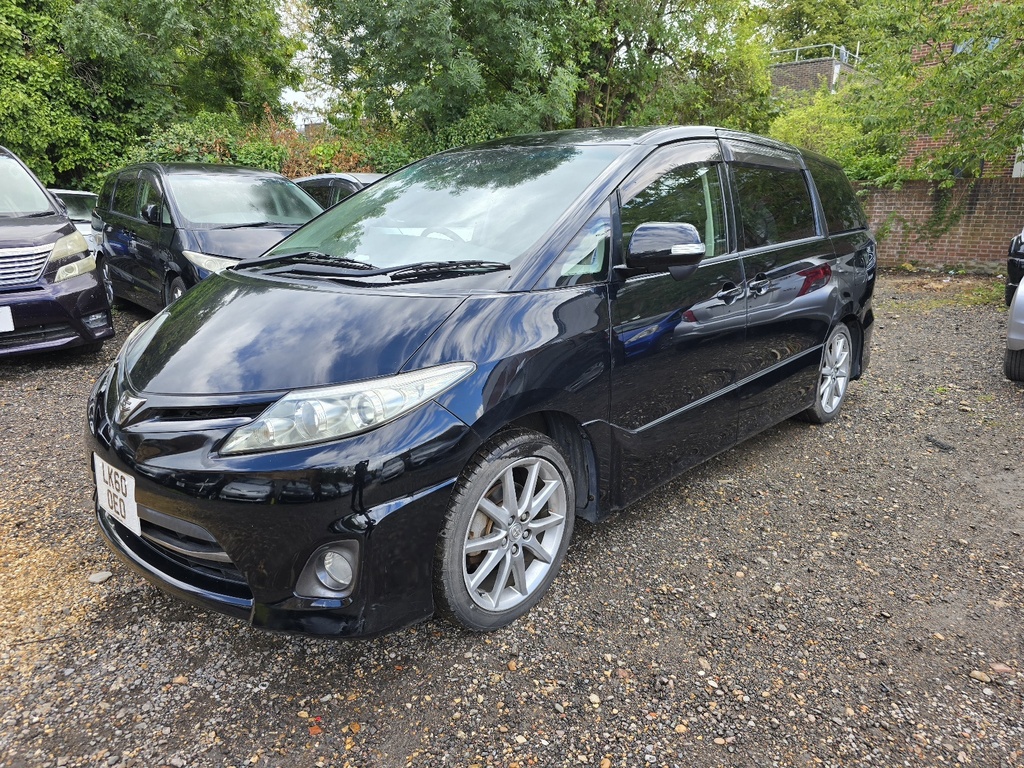 2011 Toyota Estima Aeras