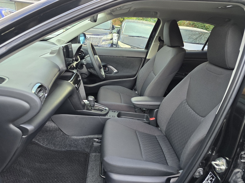 2024 Toyota Yaris Cross (Brand new)