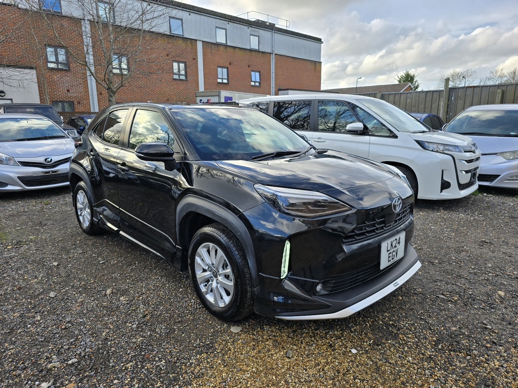 2024 Toyota Yaris Cross (Brand new)