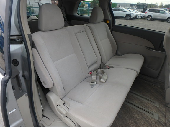 2007 Toyota Estima X