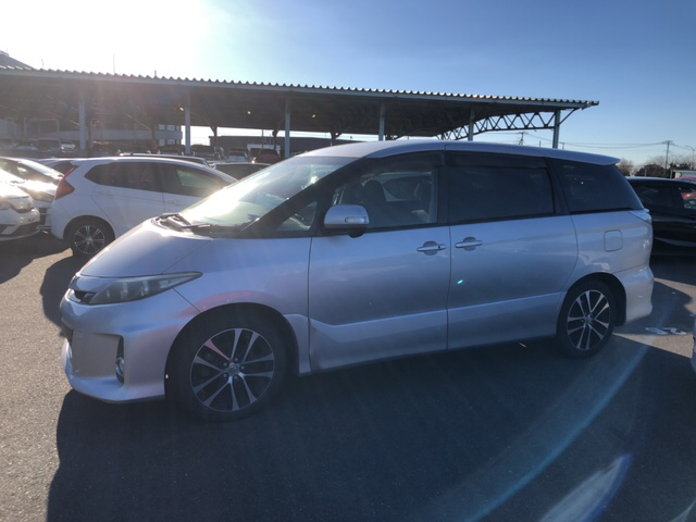 2013 Toyota Estima Aeras Premium