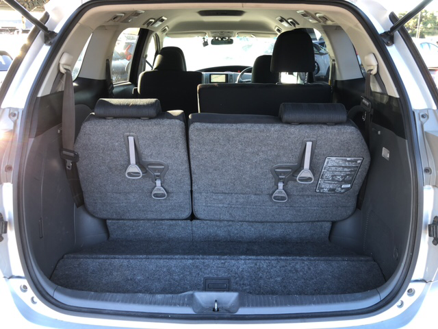 2011 Toyota Estima Aeras (Low mileage)