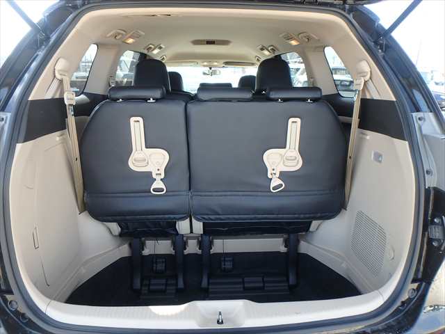 2013 Toyota Estima X (Low mileage, Superb condition)