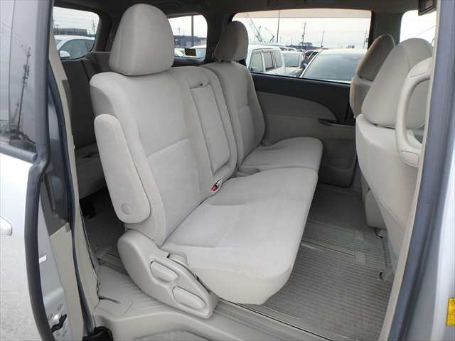2006 Toyota Estima X (Low mileage)