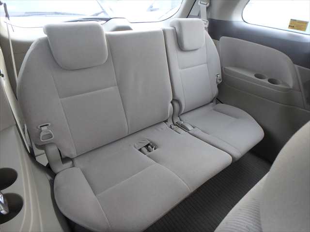 2006 Toyota Estima X (Low mileage)