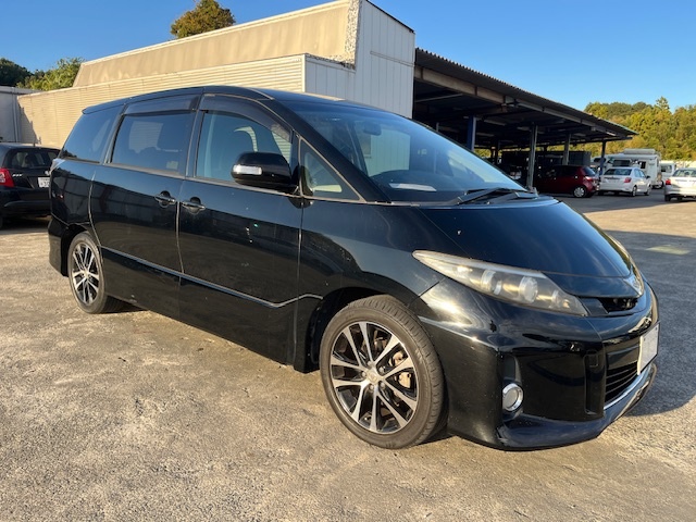 2013 Toyota Estima Aeras (7 seats)
