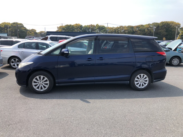2007 Toyota Estima X (Low mileage)