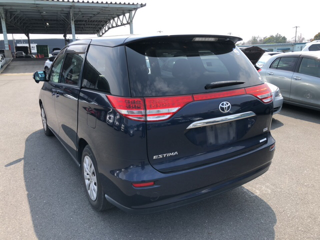 2007 Toyota Estima X (Low mileage)