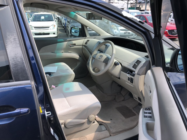2007 Toyota Estima X (Low mileage)
