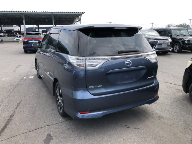 2013 Toyota Estima Aeras Premium (Low mileage)