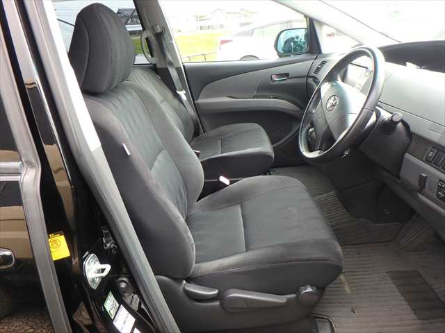 2011 Toyota Estima Aeras (Low mileage)
