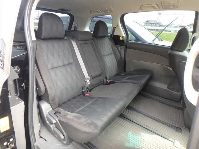 2011 Toyota Estima Aeras (Low mileage)