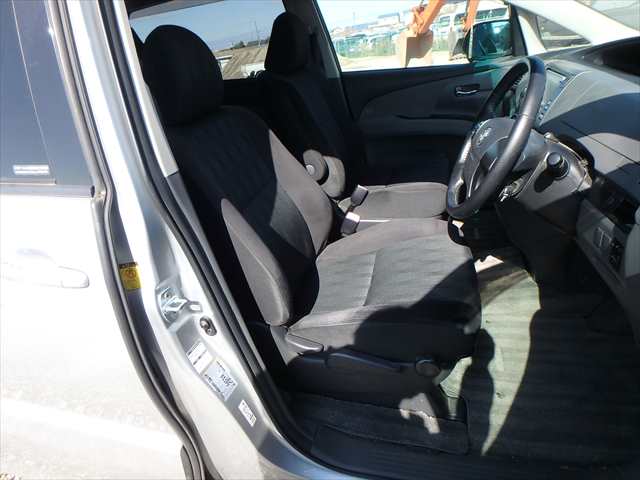 2011 Toyota Estima Aeras