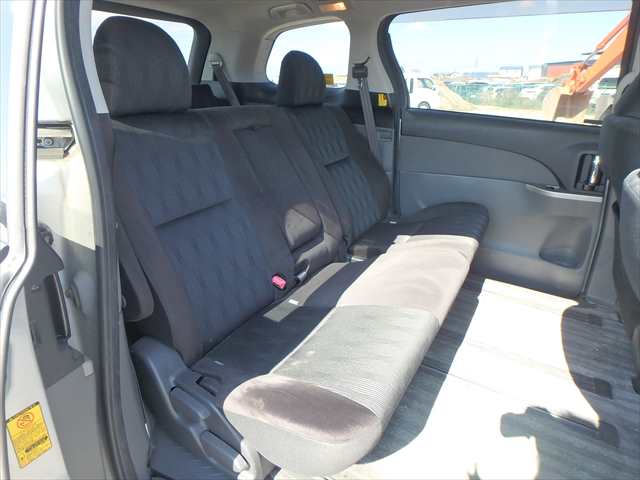 2011 Toyota Estima Aeras