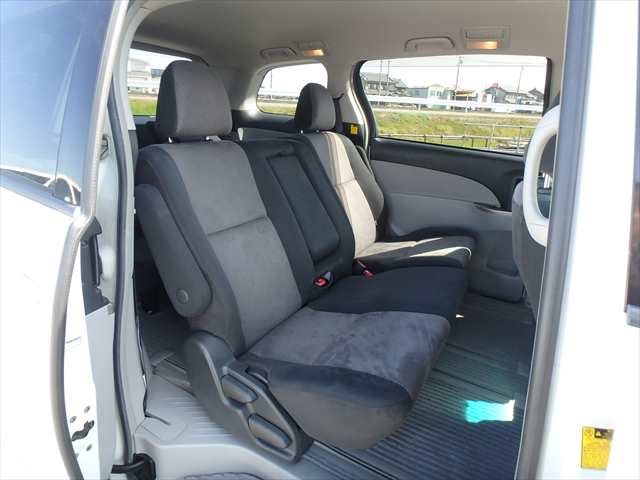 2007 Toyota Estima Aeras