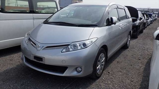 2011 Toyota Estima X