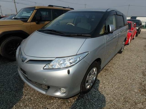 2016 Toyota Estima X